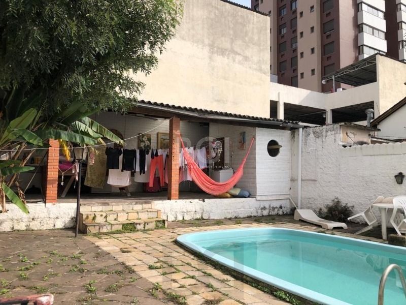 Casa para Venda - 200m², 3 dormitórios, sendo 1 suites, 2 vagas - Chácara das Pedras — foto 23