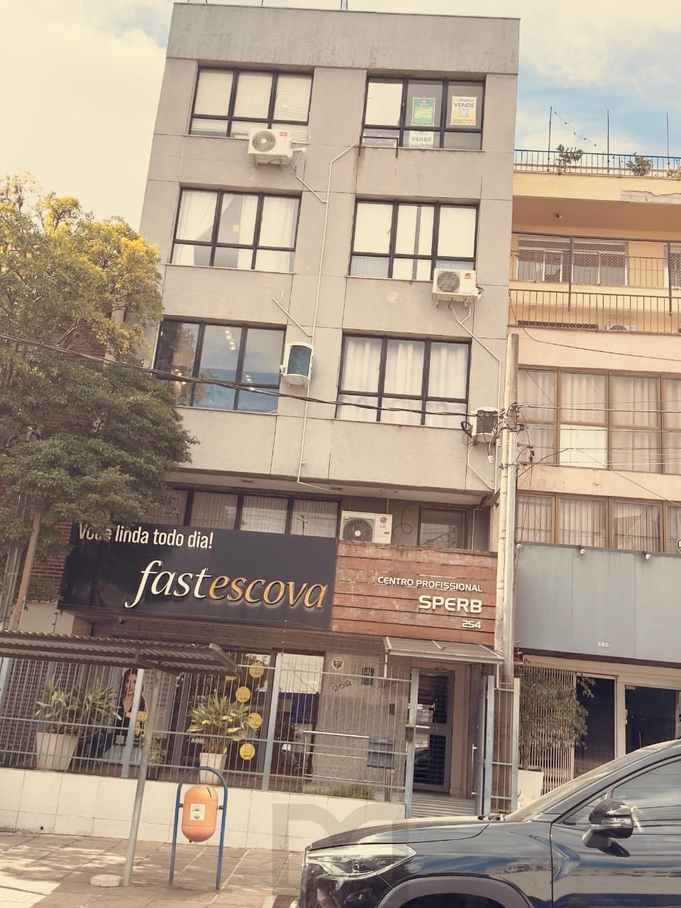 🏢✨EXCELENTE SALA COMERCIAL REFORMADA COM TERRAÇO – MONT SERRRAT | PORTO ALEGRE — foto 12