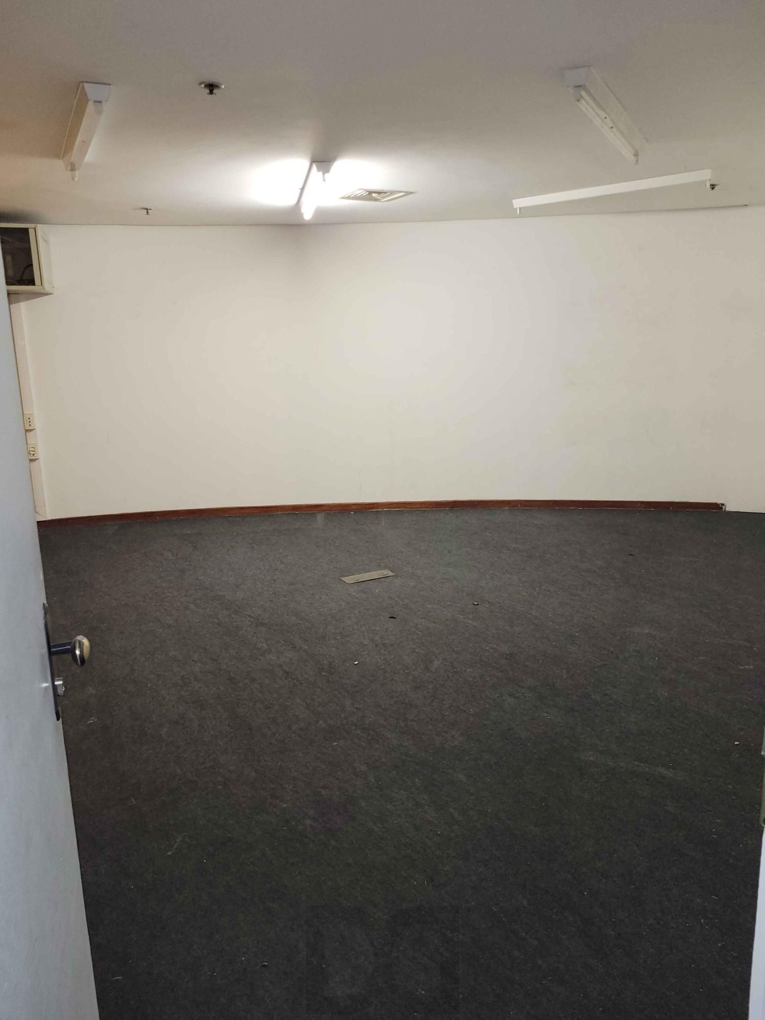 🏢 Conjunto de Salas Comerciais na barros cassal esquina Farrapos — foto 52