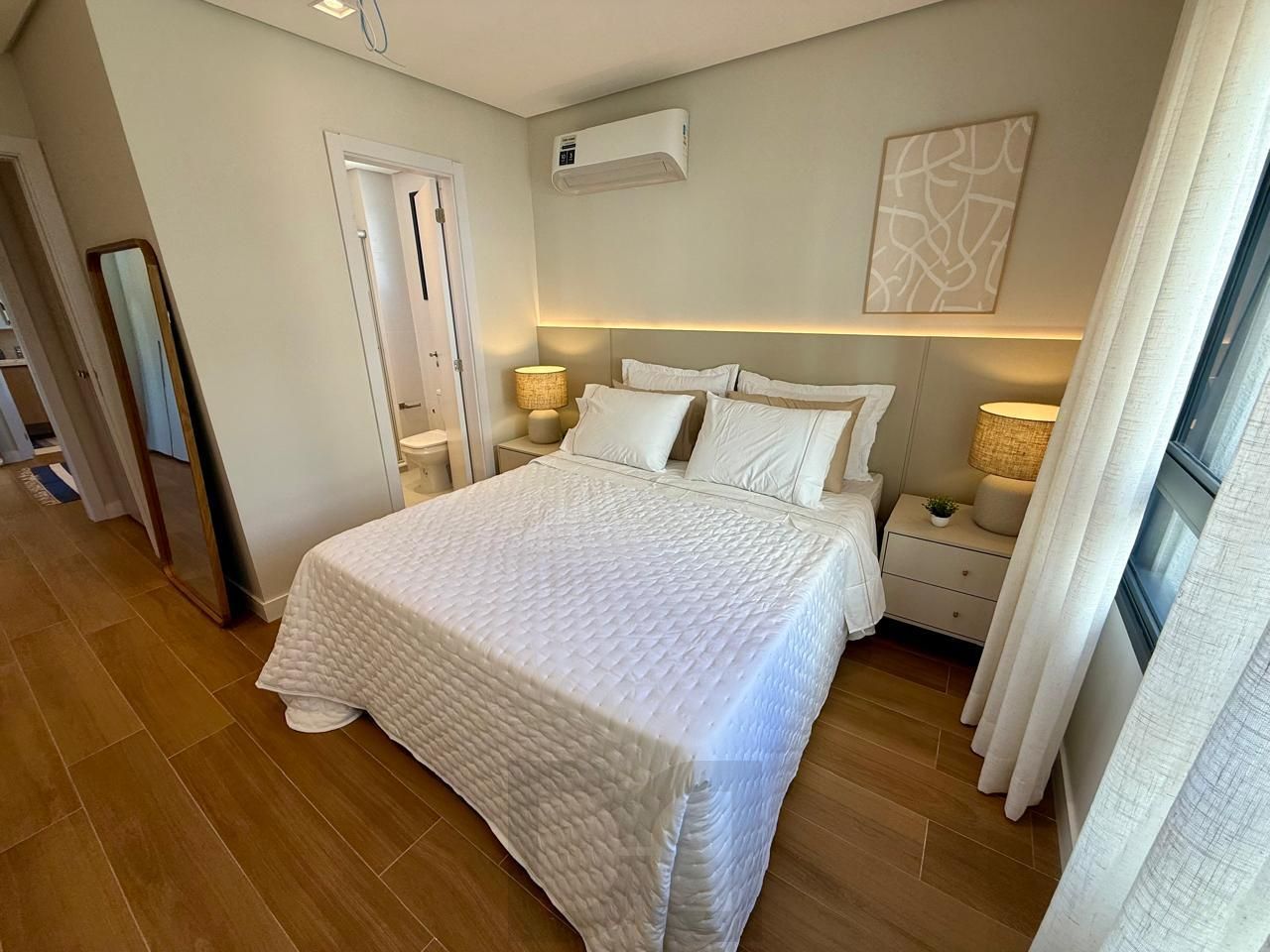 🏆 APARTAMENTO FINAMENTE DECORADO NO CORAÇÃO DO MONT SERRAT — foto 6