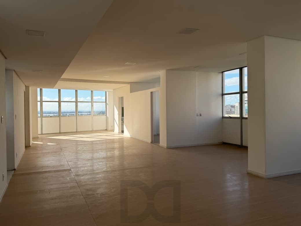 🏢✨BELO CONJUNTO COMERCIAL NO CENTRO DE PORTO ALEGRE COM VISTA PARA O GUAÍBA!✨🏢 — foto 21