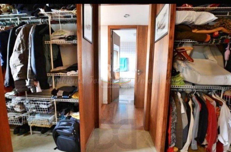 Casa para Venda - 276m², 3 dormitórios, sendo 1 suites, 5 vagas - Medianeira — foto 14