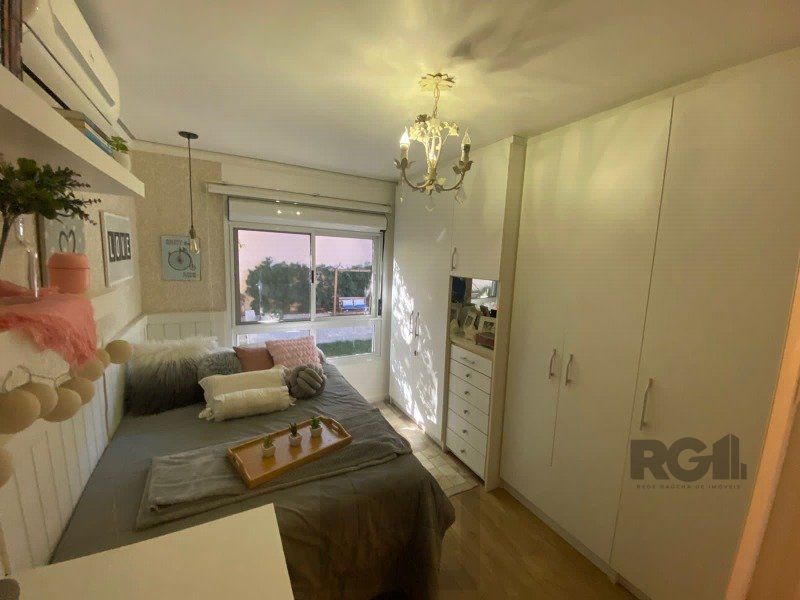Casa em Condomínio para Comprar no bairro Pedra Redonda com 4 suítes — foto 15