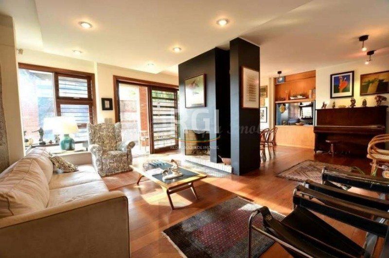 Casa para Venda - 276m², 3 dormitórios, sendo 1 suites, 5 vagas - Medianeira — foto 7