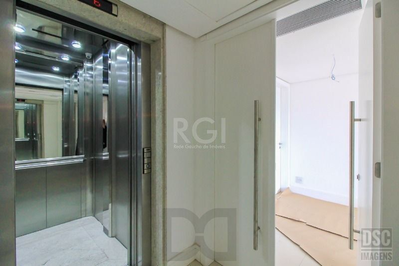 Apartamento para Venda - 303m², 4 dormitórios, sendo 4 suites, 4 vagas - Bela Vista — foto 9