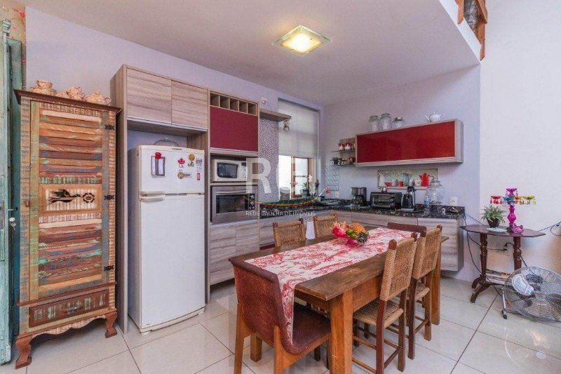 Casa para Venda - 490m², 3 dormitórios, sendo 1 suites, Floresta — foto 7