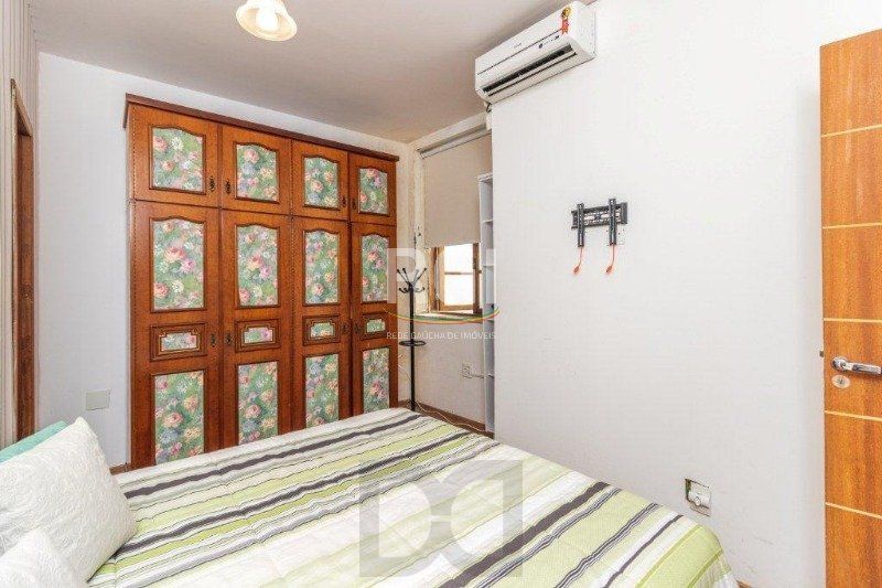 Casa para Venda - 490m², 3 dormitórios, sendo 1 suites, Floresta — foto 18