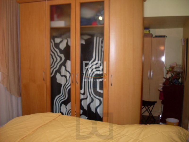 Casa para Venda - 200m², 4 dormitórios, sendo 1 suites, 4 vagas - Jardim Lindóia — foto 11
