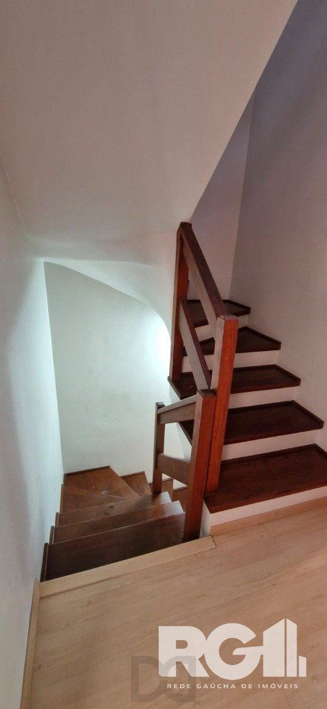 Sobrado com três dormitórios no Condoínio Residência Jardim Verde Ipanema. — foto 30