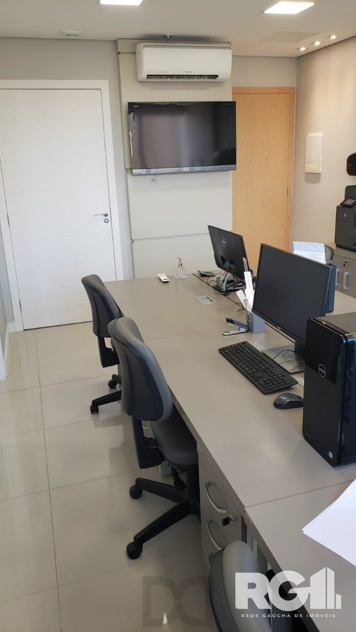 SALA COMERCIAL NA AV. GETÚLIO VARGAS. — foto 5
