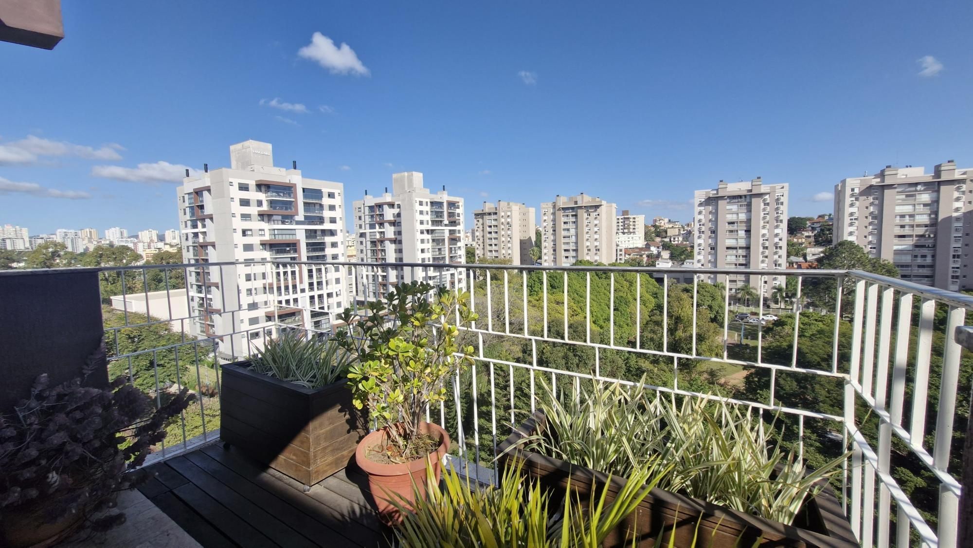 Cobertura horizontal no lugar mais nobre do Lindoia — foto 49