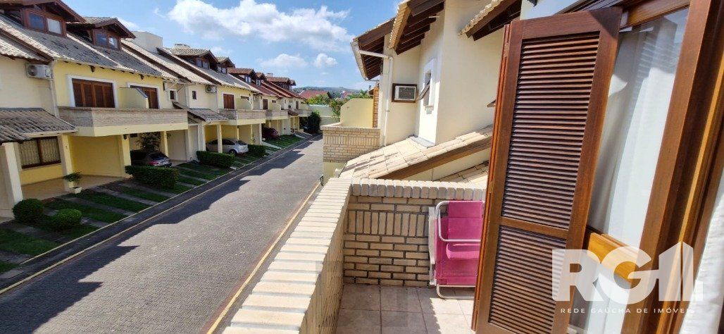Sobrado com três dormitórios no Condoínio Residência Jardim Verde Ipanema. — foto 13
