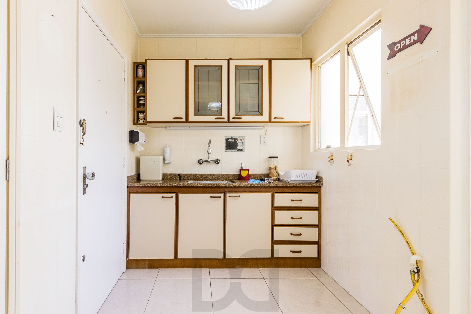 Oportunidade única: Apartamento com dois dormitórios e vaga de garagem à venda no coração do Bairro Higienópolis! — foto 25