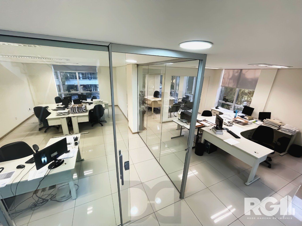 Prédio comercial Menino Deus — foto 10