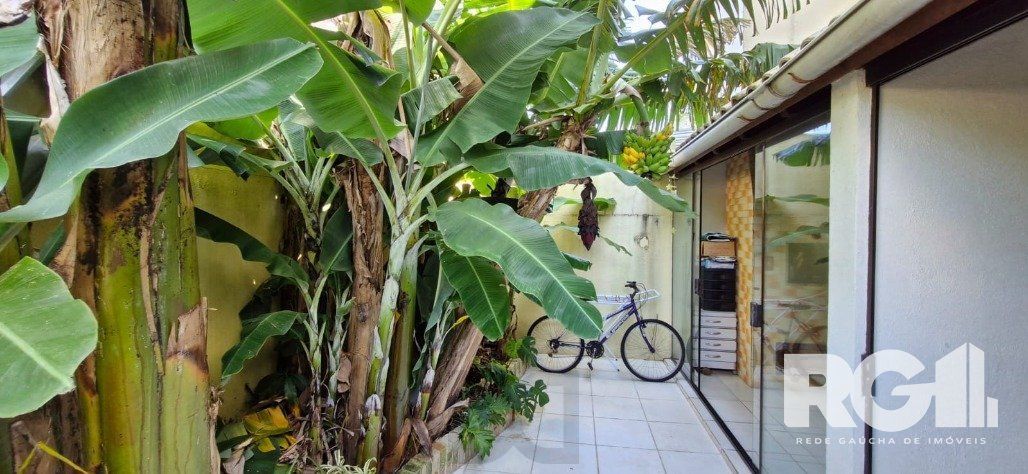 Sobrado com três dormitórios no Condoínio Residência Jardim Verde Ipanema. — foto 34