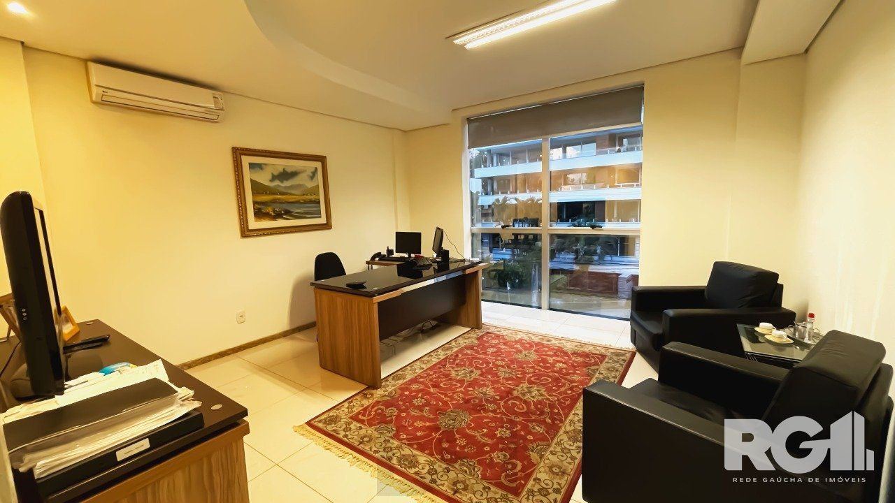Prédio comercial Menino Deus — foto 20