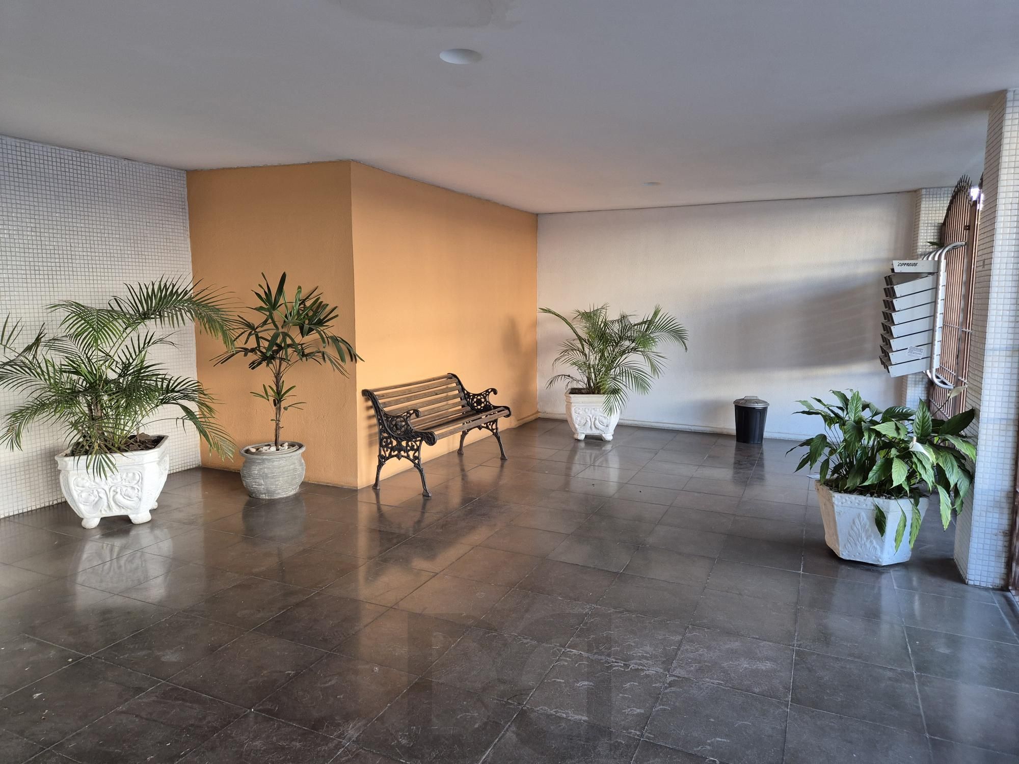 APARTAMENTO COM SUITE NO CONDOMÍNIO EDIFÍCIO MARQUES DE OLINDA — foto 18