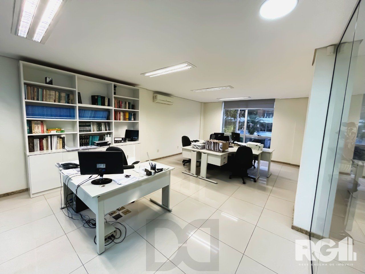 Prédio comercial Menino Deus — foto 11