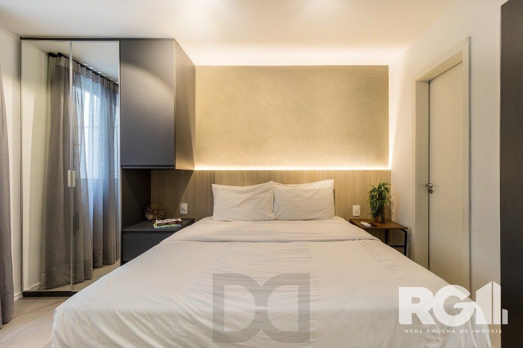 Imóvel em excelente localização no Centro de Porto Alegre, sendo uma opção ideal de moradia ou para investimento. — foto 6