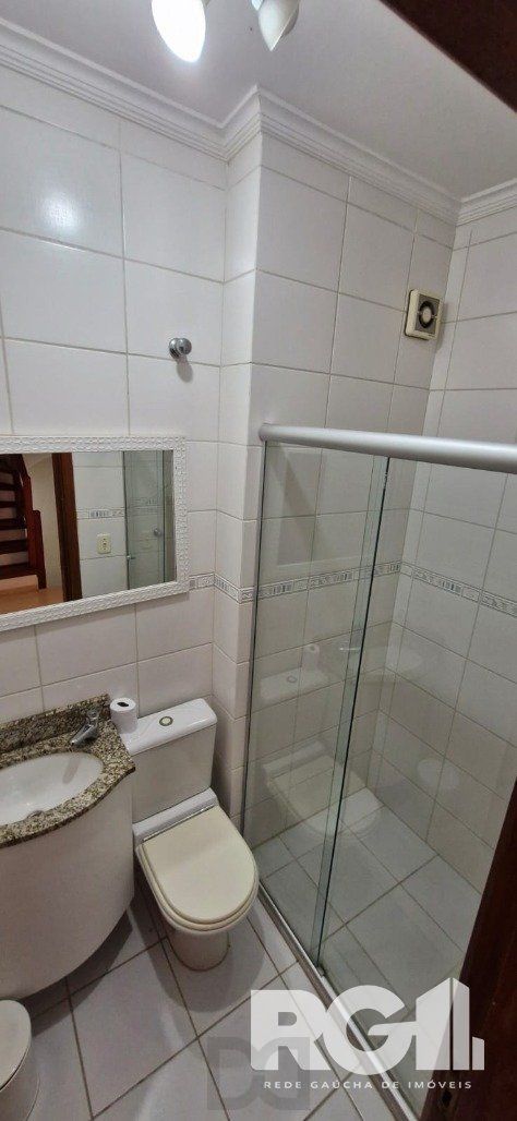 Sobrado com três dormitórios no Condoínio Residência Jardim Verde Ipanema. — foto 27