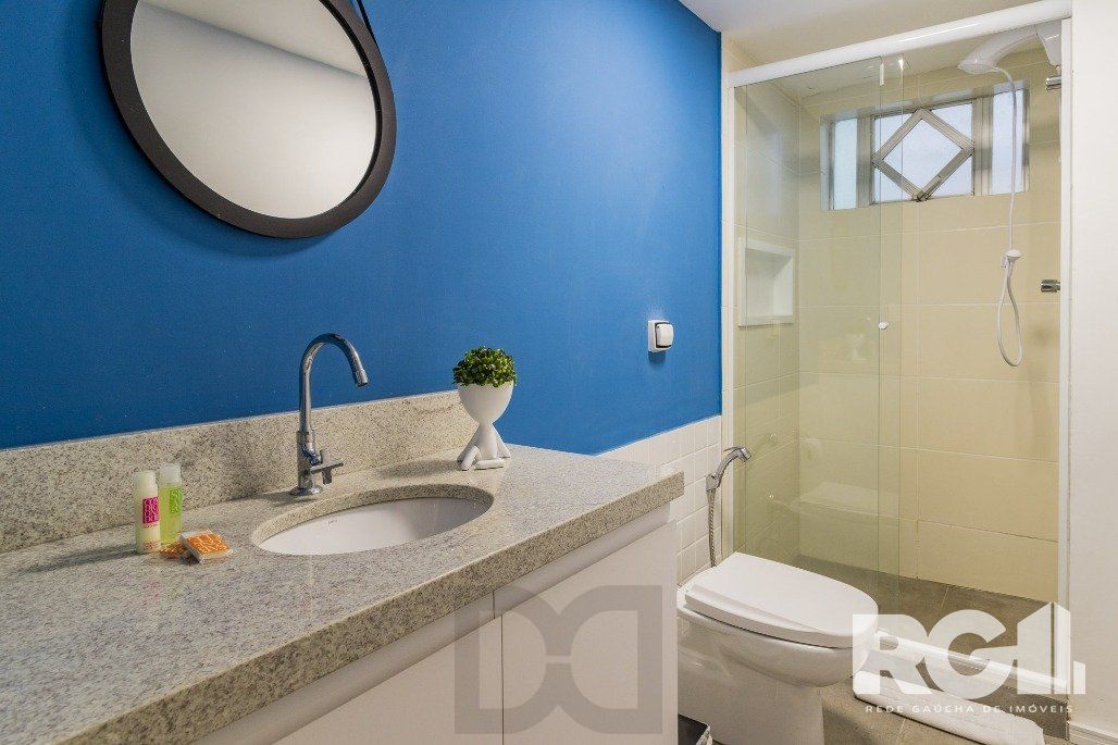 Imóvel em excelente localização no Centro de Porto Alegre, sendo uma opção ideal de moradia ou para investimento. — foto 4