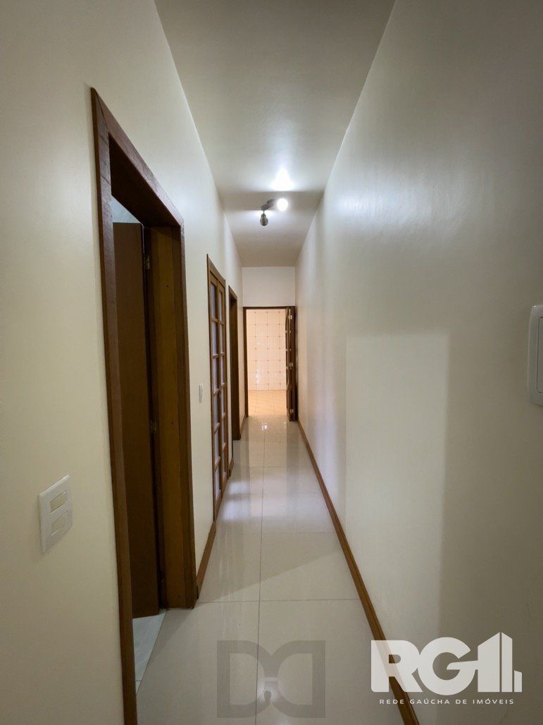 Casa 4 dormitórios na Azenha. — foto 4