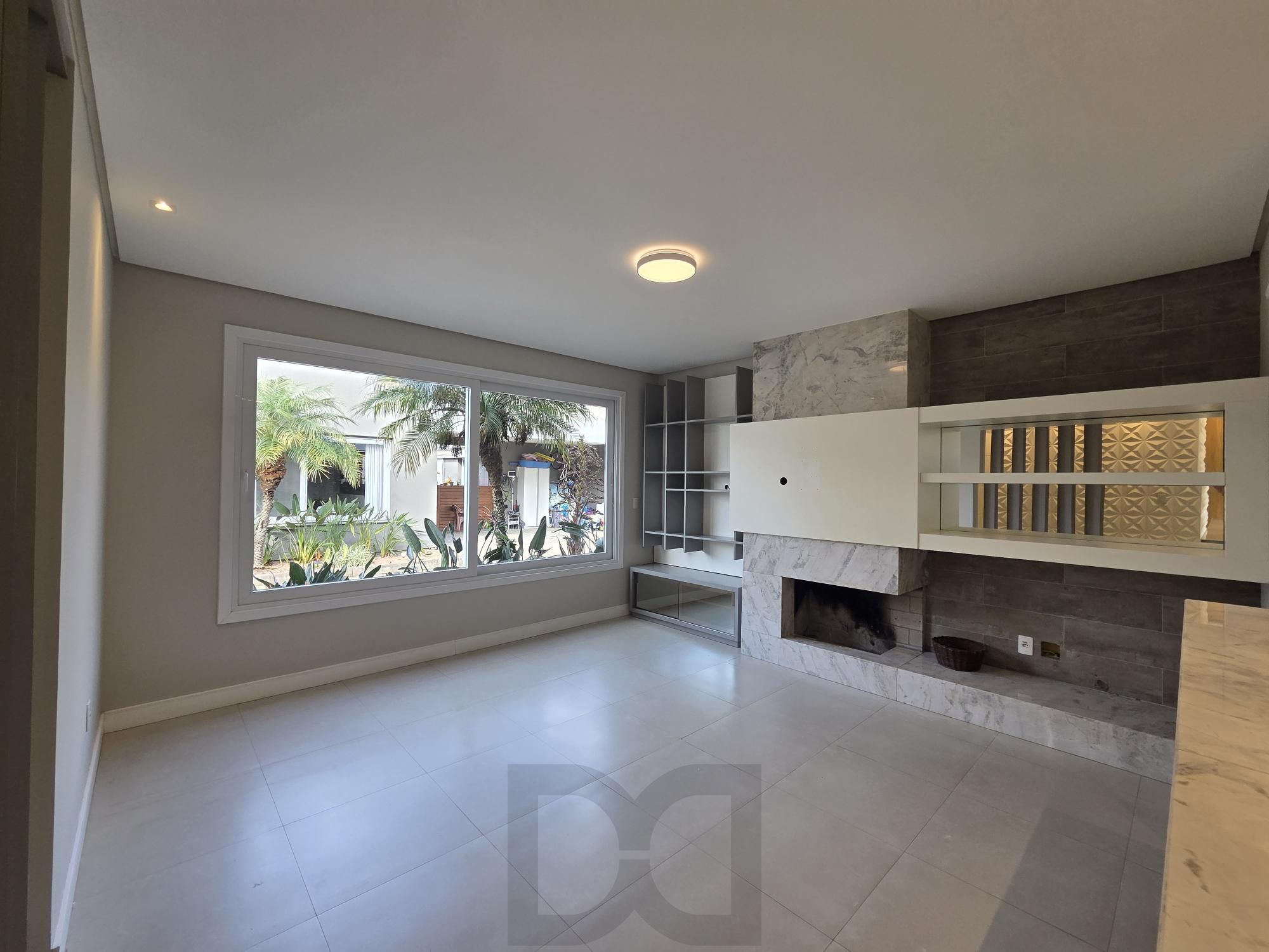 Exclusiva Casa Térrea com 3 Suítes em Condomínio Privativo no Bairro Guarujá — foto 12