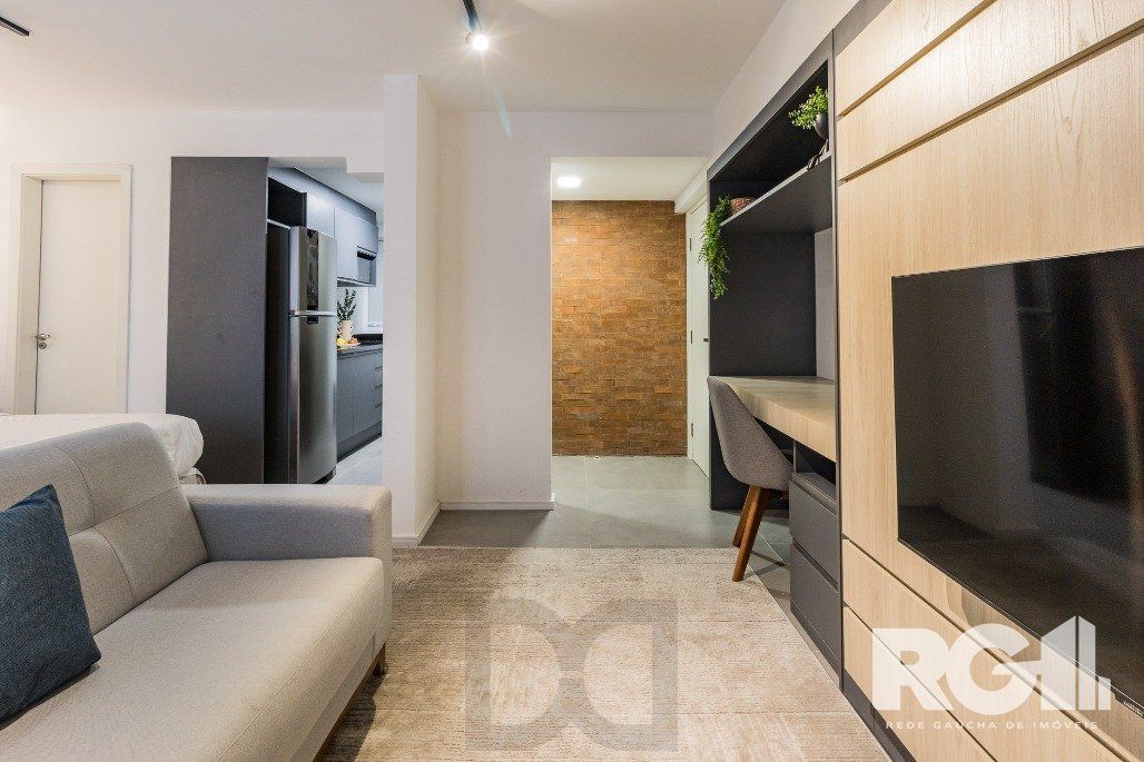Imóvel em excelente localização no Centro de Porto Alegre, sendo uma opção ideal de moradia ou para investimento. — foto 1