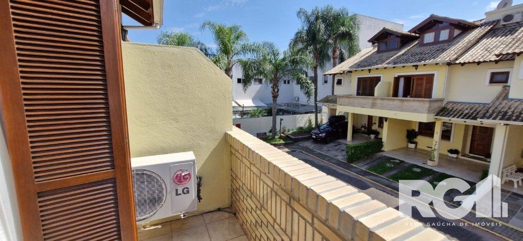 Sobrado com três dormitórios no Condoínio Residência Jardim Verde Ipanema. — foto 20
