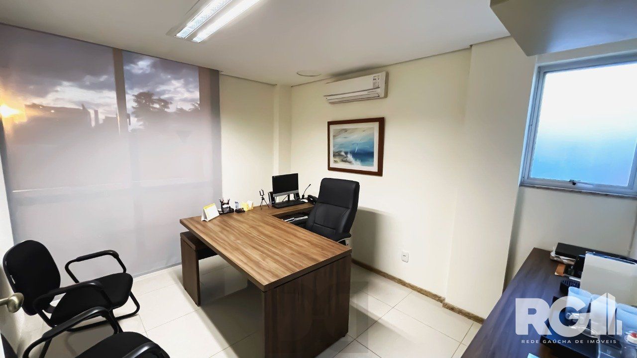 Prédio comercial Menino Deus — foto 21