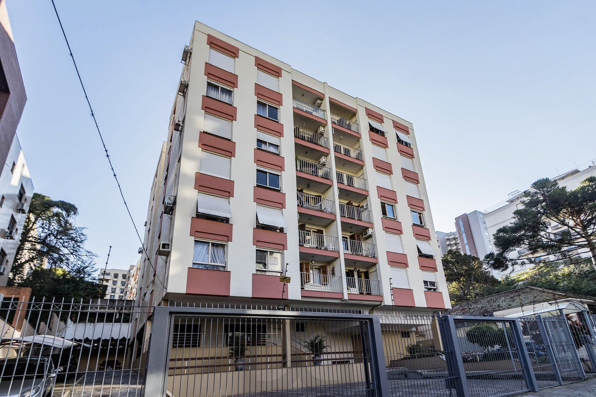 Oportunidade única: Apartamento com dois dormitórios e vaga de garagem à venda no coração do Bairro Higienópolis! — foto 41