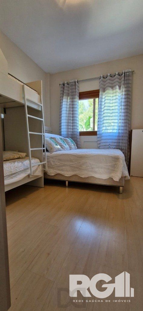 Sobrado com três dormitórios no Condoínio Residência Jardim Verde Ipanema. — foto 26