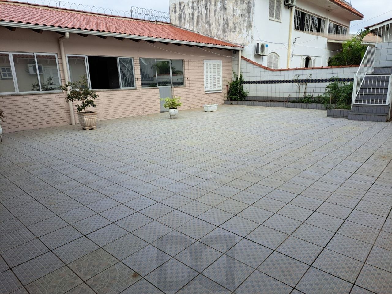 Sobrado 4 dormitorios com Excelente localização — foto 17