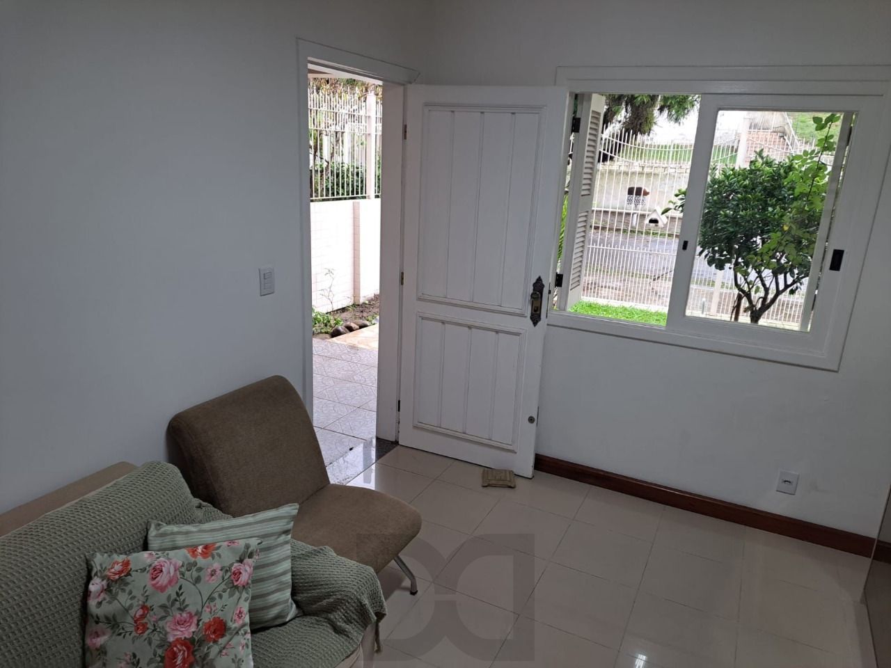 Sobrado 4 dormitorios com Excelente localização — foto 25