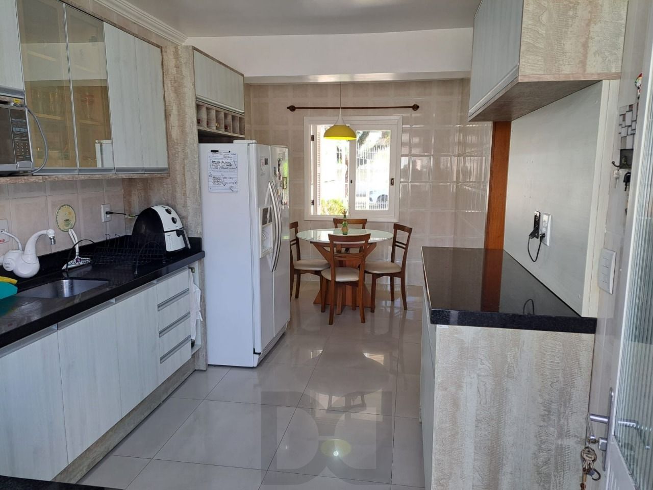 Sobrado 4 dormitorios com Excelente localização — foto 11