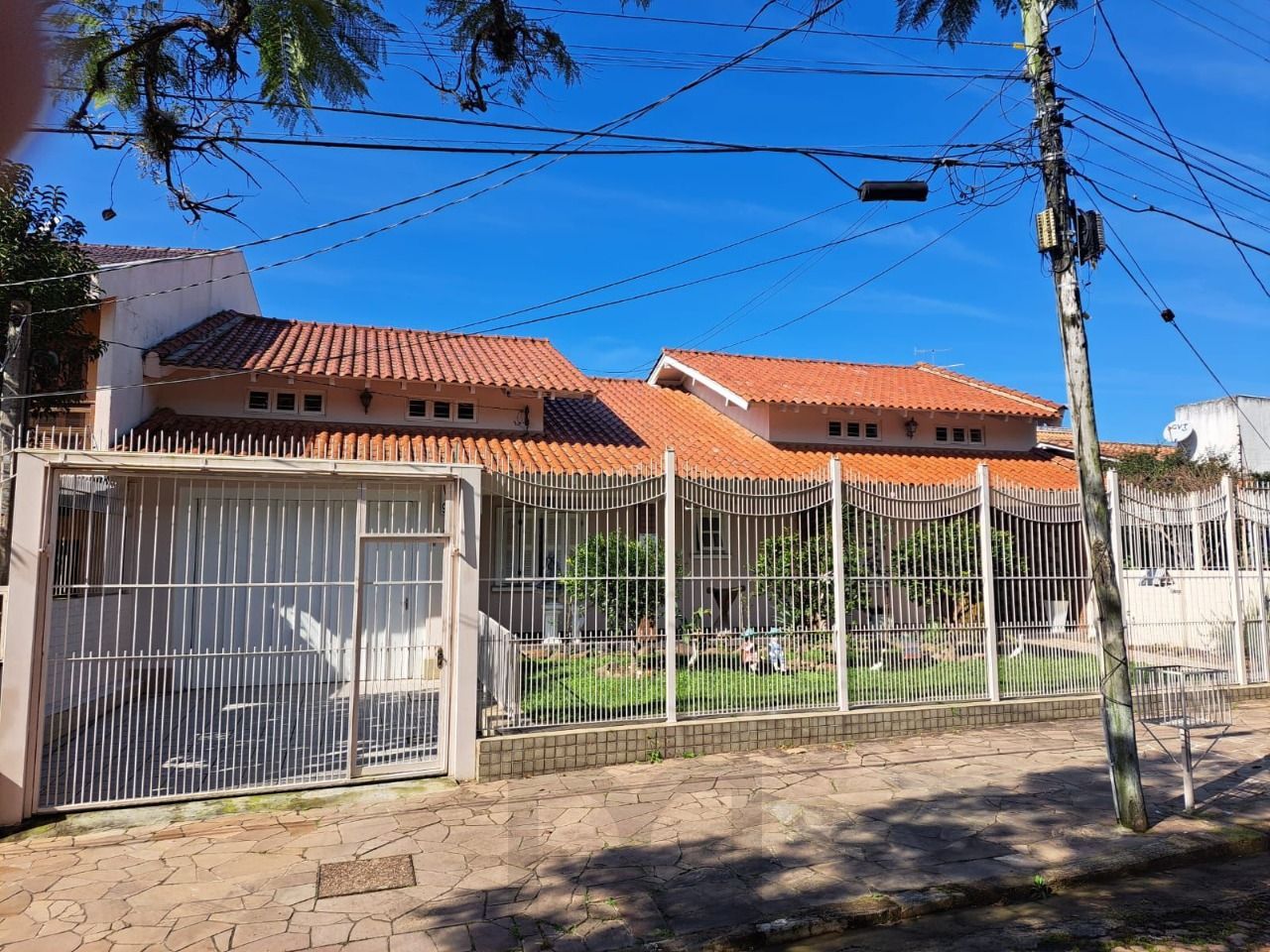 Sobrado 4 dormitorios com Excelente localização — foto 5