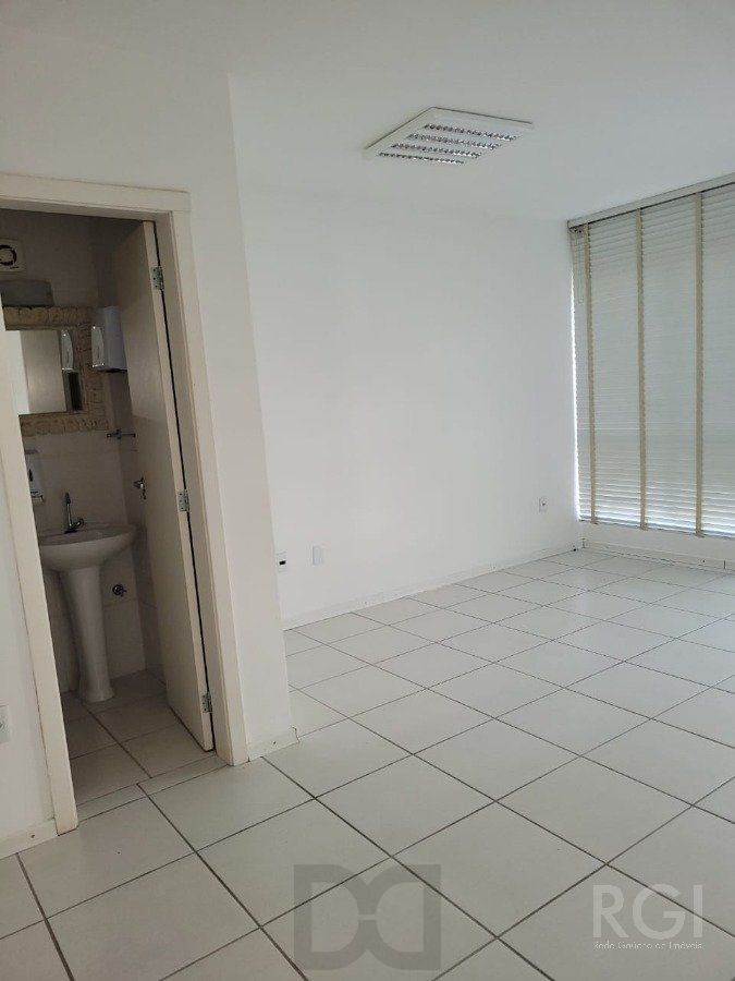 Conjunto/Sala para Venda - 33.86m², 0 dormitórios, Petrópolis — foto 16