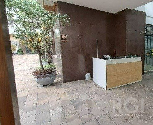 SALA COM 49,00M2 COM MEZANINO NA GOETH — foto 9