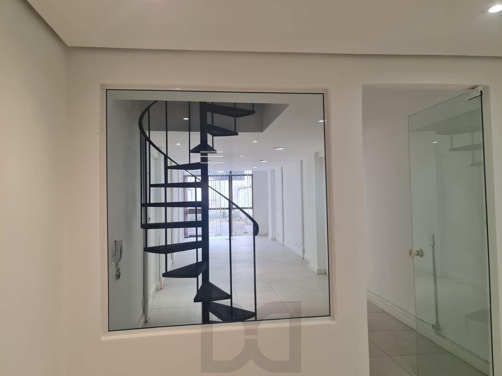 Excelente sala comercial no coração do bairro Bom Fim. — foto 9