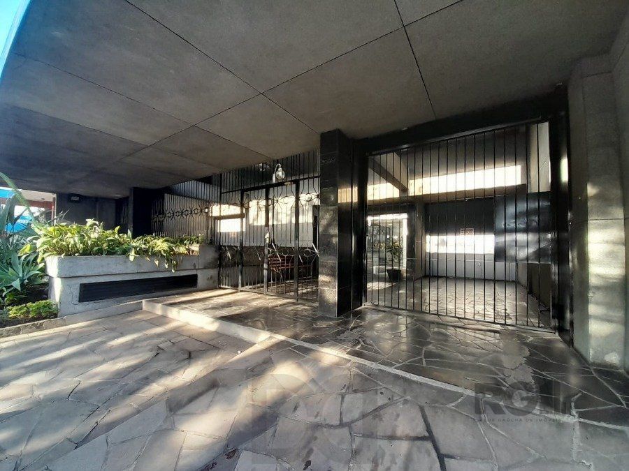 Sala duplex, 67,5m² privativos, boa orientação solar, fundos para a Protásio Alves — foto 26