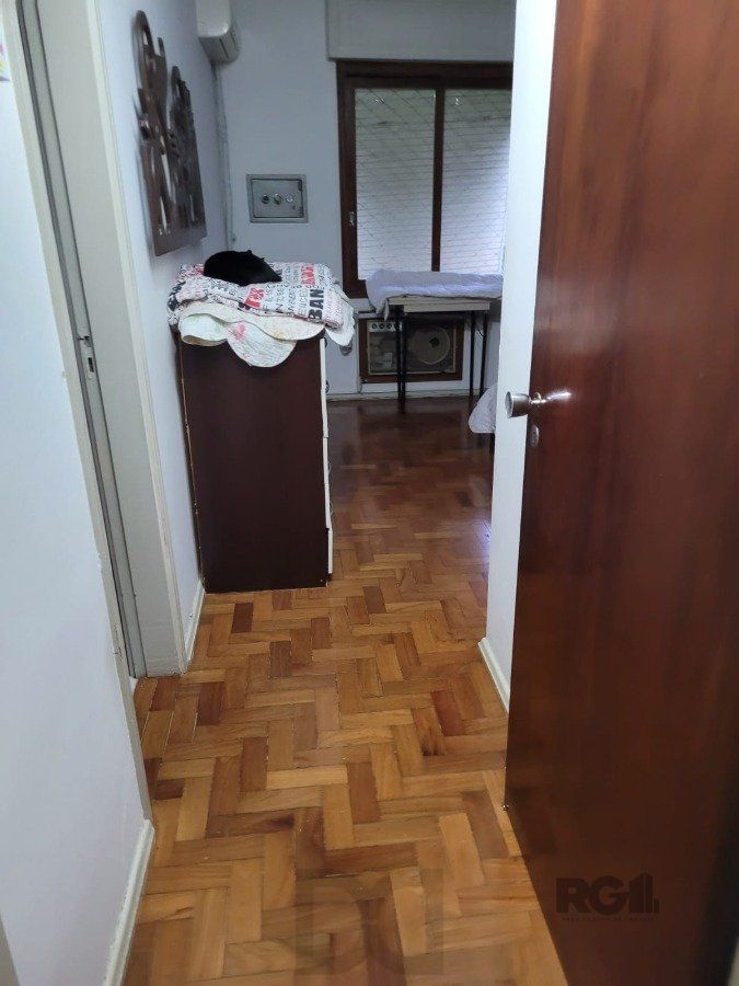 Apartamento 3 dormitórios com suite, Bairro Petrópolis, na Rua Coronel Lucas de Oliveira, próximo ao Zaffari da Ipiranga — foto 12