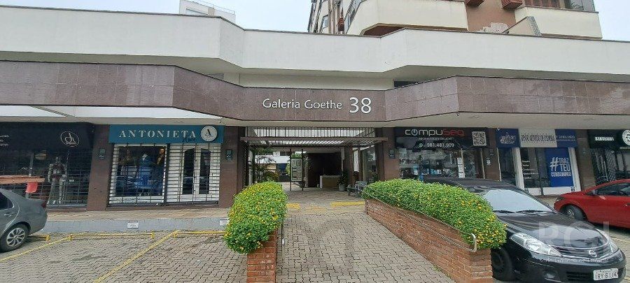 SALA COM 49,00M2 COM MEZANINO NA GOETH — foto 1