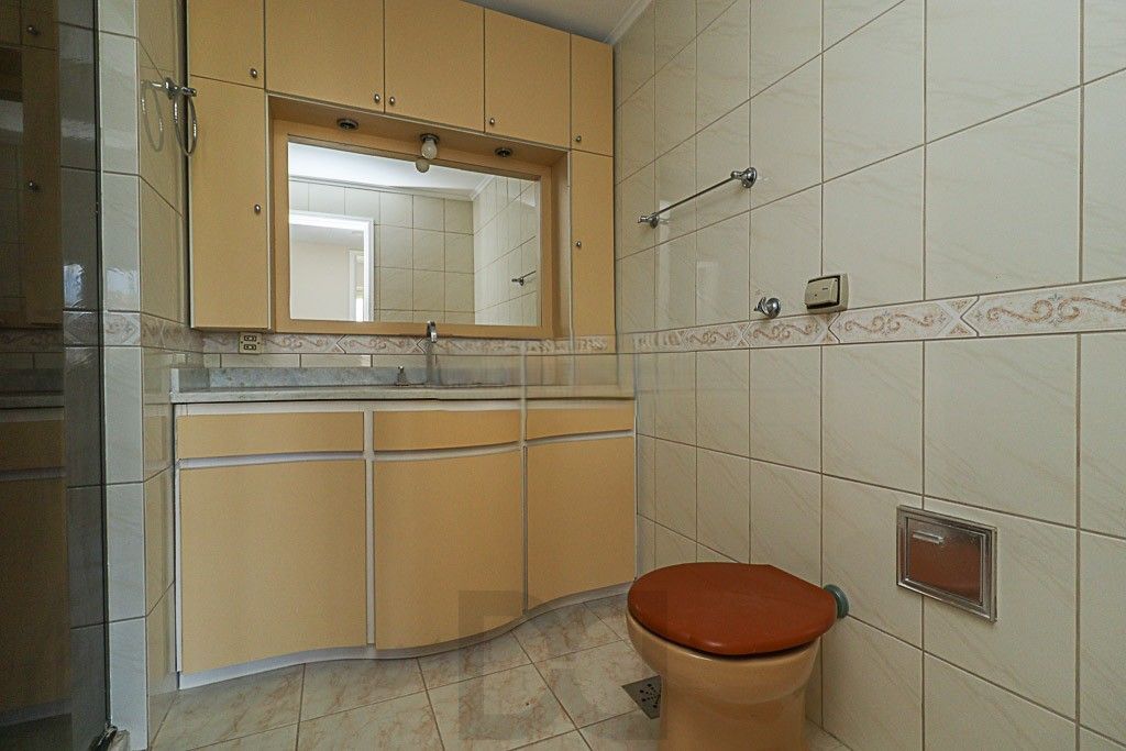 venda apartamento 2 dorm living amplo, lavabo, semi mobiliado elevador garagem — foto 11