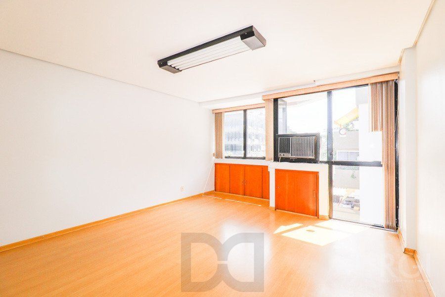 Conjunto/Sala para Venda - 37.03m², 0 dormitórios, Moinhos de Vento — foto 2