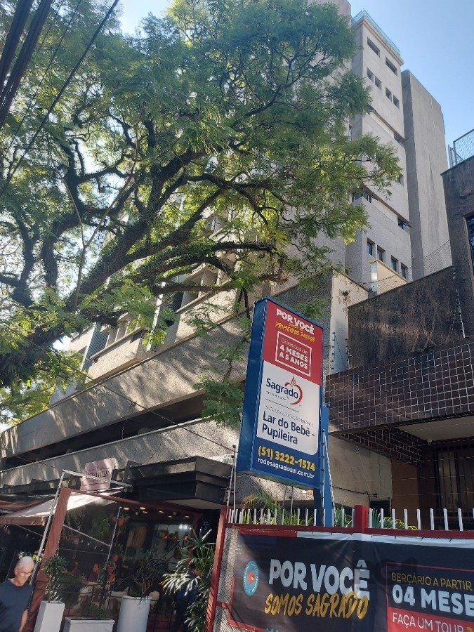 sala comercial, medindo 36,12 m² área privativa e 49,27 m² de área total, com 1 box coberto duplo, localizada no Moinhos de Vento — foto 25