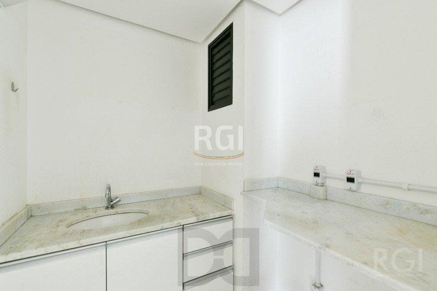 Conjunto/Sala para Venda - 153m², 0 dormitórios, 1 vaga - Petrópolis — foto 8