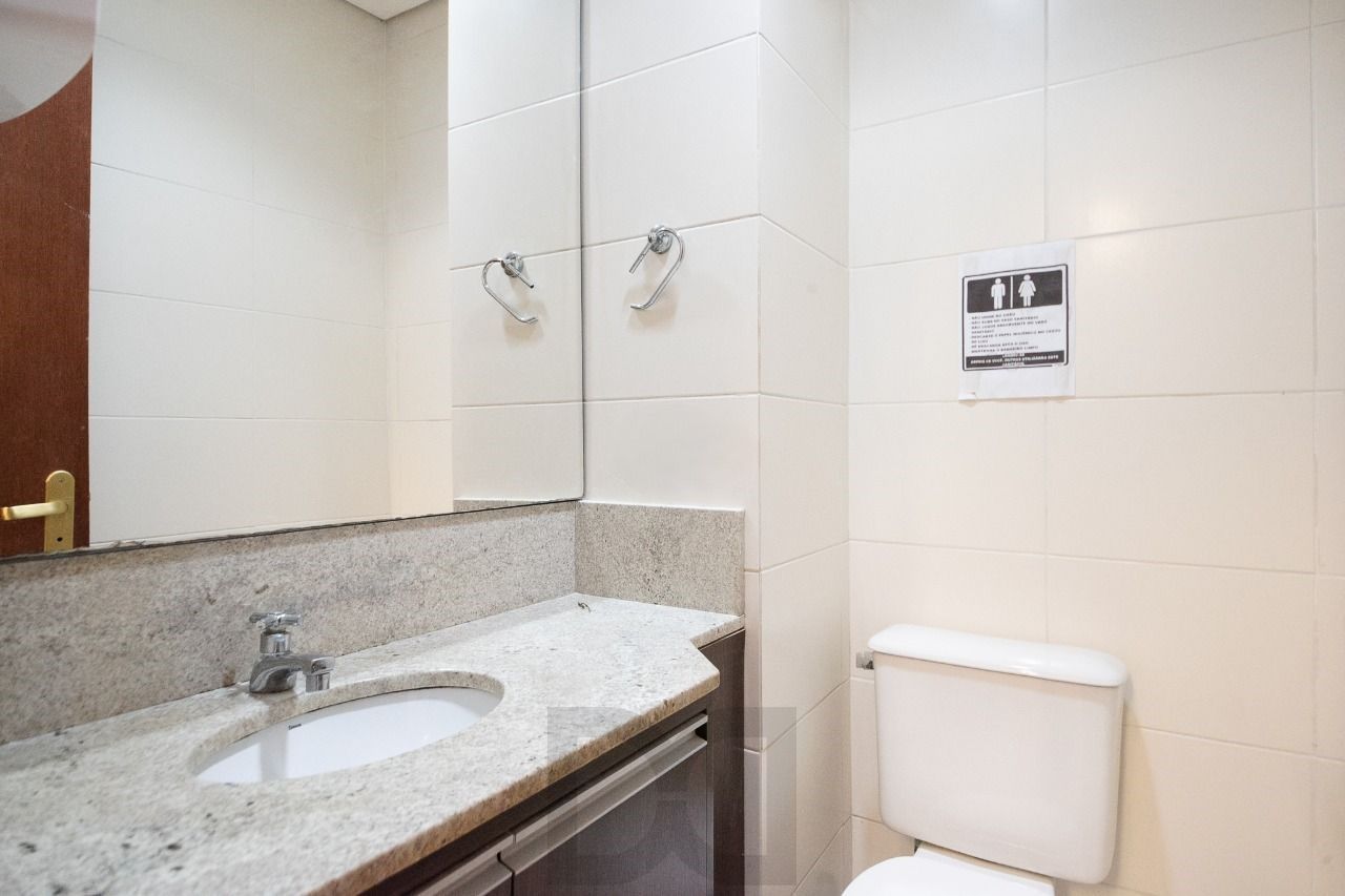 Conjunto comercial com 2 salas integradas, 2 banheiros e 3 vagas de garagem. — foto 8