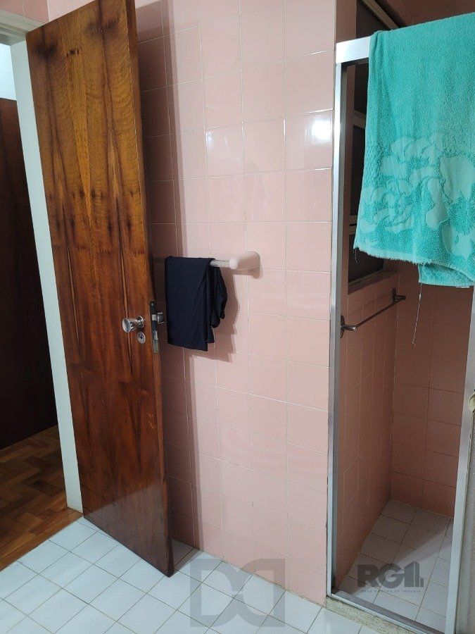 Apartamento 3 dormitórios com suite, Bairro Petrópolis, na Rua Coronel Lucas de Oliveira, próximo ao Zaffari da Ipiranga — foto 20