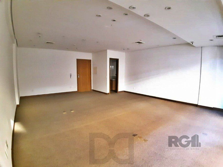 SALA COMERCIAL COM 57,60 M2 NA CARLOS GOMES — foto 9