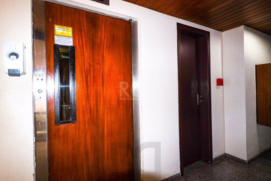 Apartamento para Venda - 172.8m², 3 dormitórios, sendo 1 suites, 1 vaga - Menino Deus — foto 20